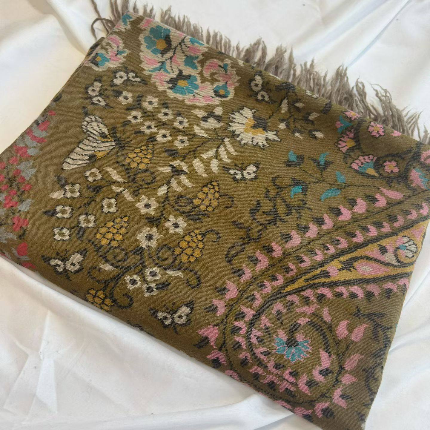 QR认证2.5y图腾腰果绝美小色块橄榄绿卡尼手工羊绒披肩围巾,个性定制/设计服务/DIY,针织类定制/加工,淘宝优惠券,粉丝福利购,淘宝优惠卷