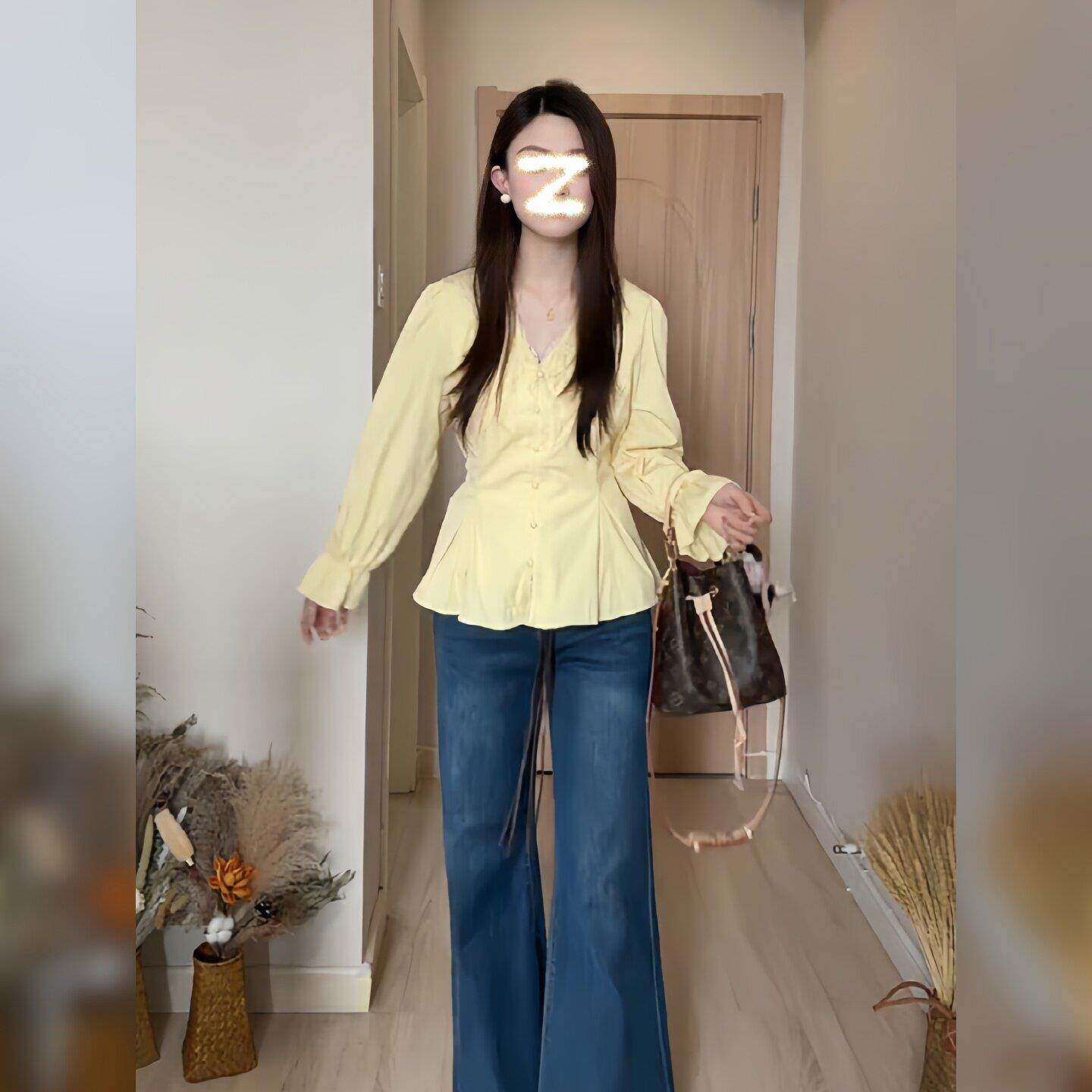 新品A2611大码韩版V领蕾丝钩花绝美长袖上衣显瘦衬衫2026秋季设计