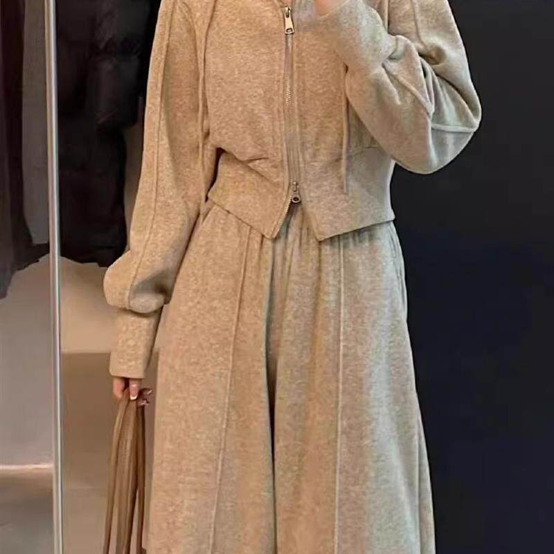 新品大码连帽卫衣运动套装女春秋时尚胖mm300斤学生休闲两件套阔