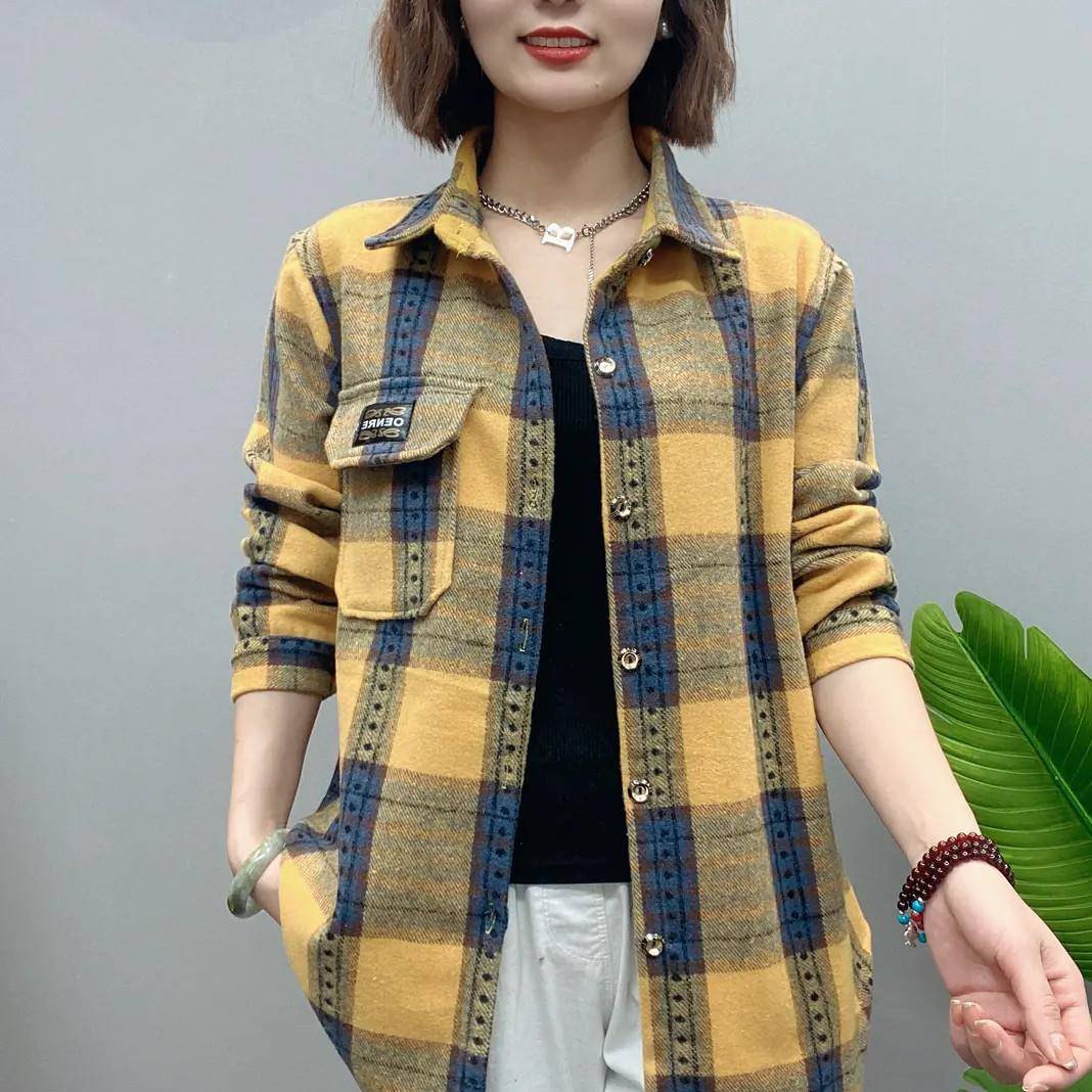 新品时尚长袖妈妈格子衬衫女士2026秋季新款百搭宽松显瘦复古毛呢