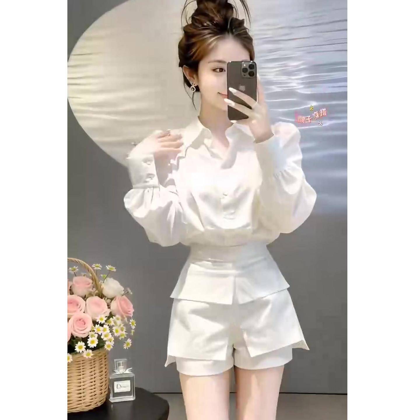 新品甜美洋气时尚套装女2026春季新款翻领长袖白衬衫+拼接短裤两