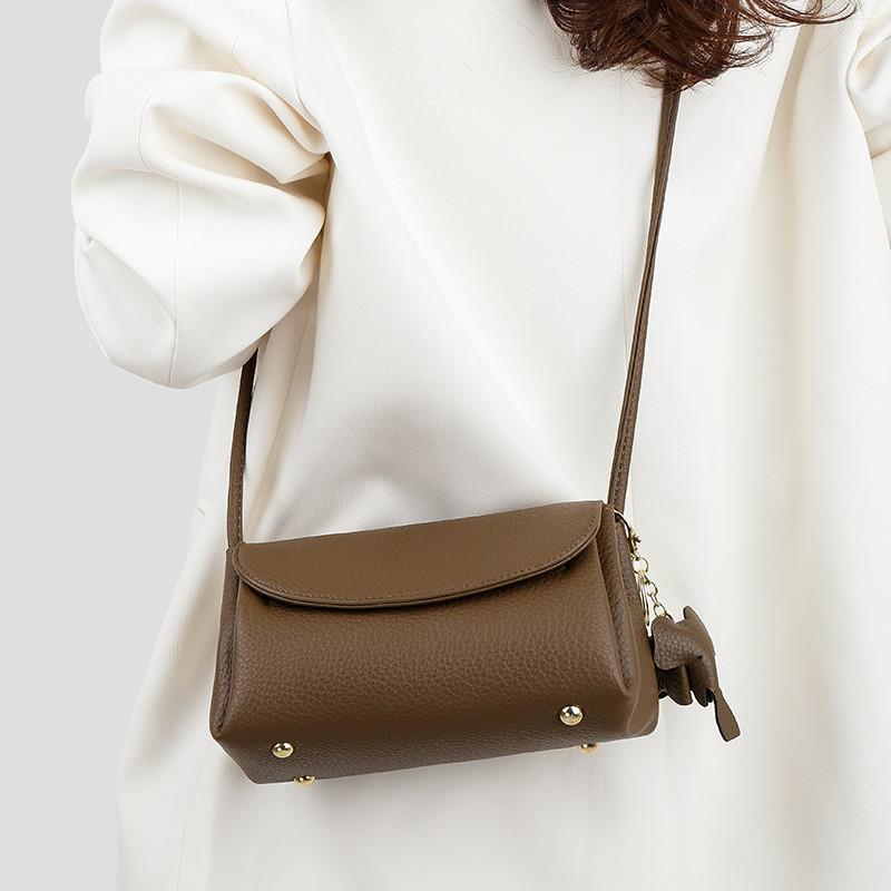 新品2025新款包包女轻奢小