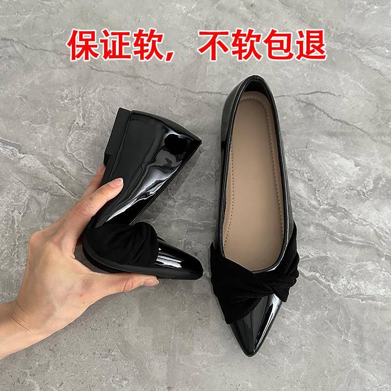 新品气质尖头单鞋女配裙子2026新款巨好看黑色鞋子四季瓢鞋内增高