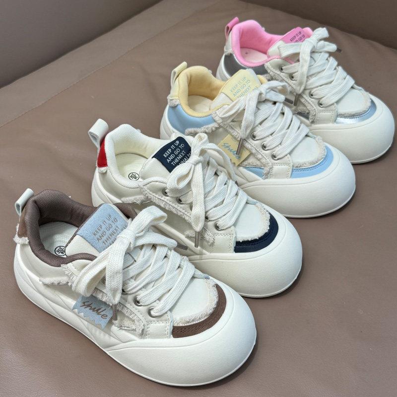 新品2026春季大码德训休闲单鞋41-43大码轻便阿甘板鞋厚底老爹鞋4