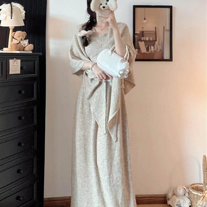 新品大码女装2025秋季超火搭配一整套美拉德咖色披肩阔腿裤针织三