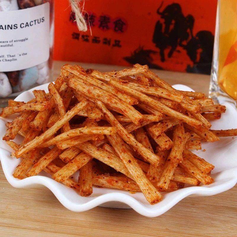 香铛铛酒鬼手撕牛味辣条校园5毛钱五角包儿时麻辣零食小吃大礼包