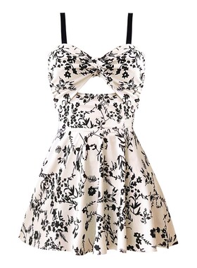 少女时间2d022新款泳衣女夏遮肚显瘦连体衣式微胖女孩保守网红温