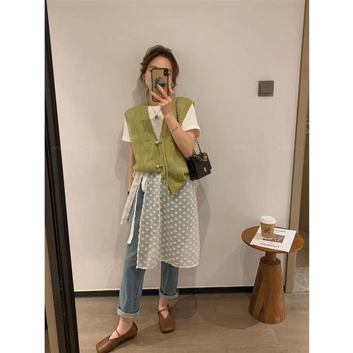 爱情魔鬼鱼 牛油果绿无袖V领针织马甲女秋季2024新款休闲百搭上衣