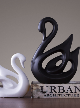 黑白情侣天鹅摆件北欧简约创意客厅新房酒柜装饰品陶瓷结婚礼物