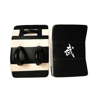 厂家拳道后踢靶蹬靶大脚靶侧踢靶弧形胸靶散打拳击泰拳胸靶