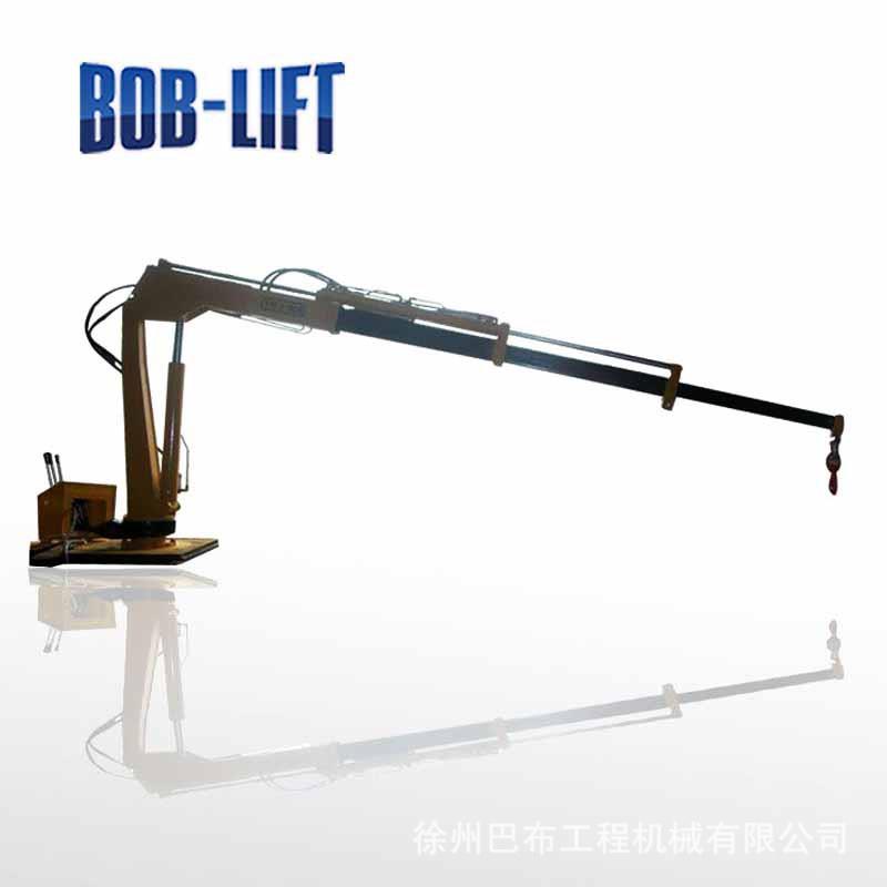 小型0.8吨液压式随车吊折臂起重机专为皮卡车设计随车起重吊机