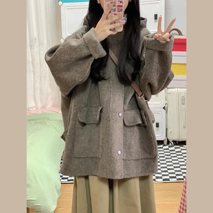 高级感灰咖色毛呢外套女短款秋冬新款韩版小个子宽松连帽呢子大衣