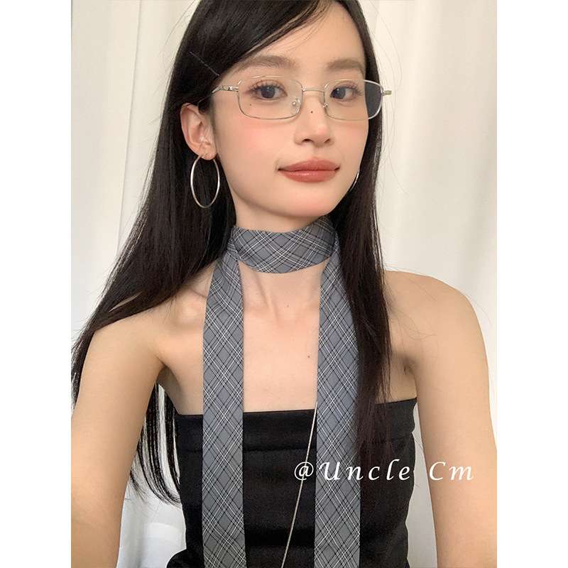 2025年高级感时髦格纹丝巾女细窄长条小围巾薄款系脖配饰颈带发带