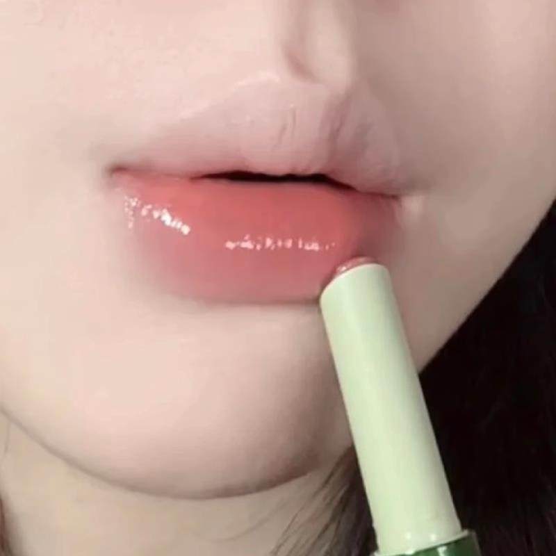 成膜不沾杯！小绿棒固体唇蜜口红镜面水光唇釉唇膏保湿滋润不掉色
