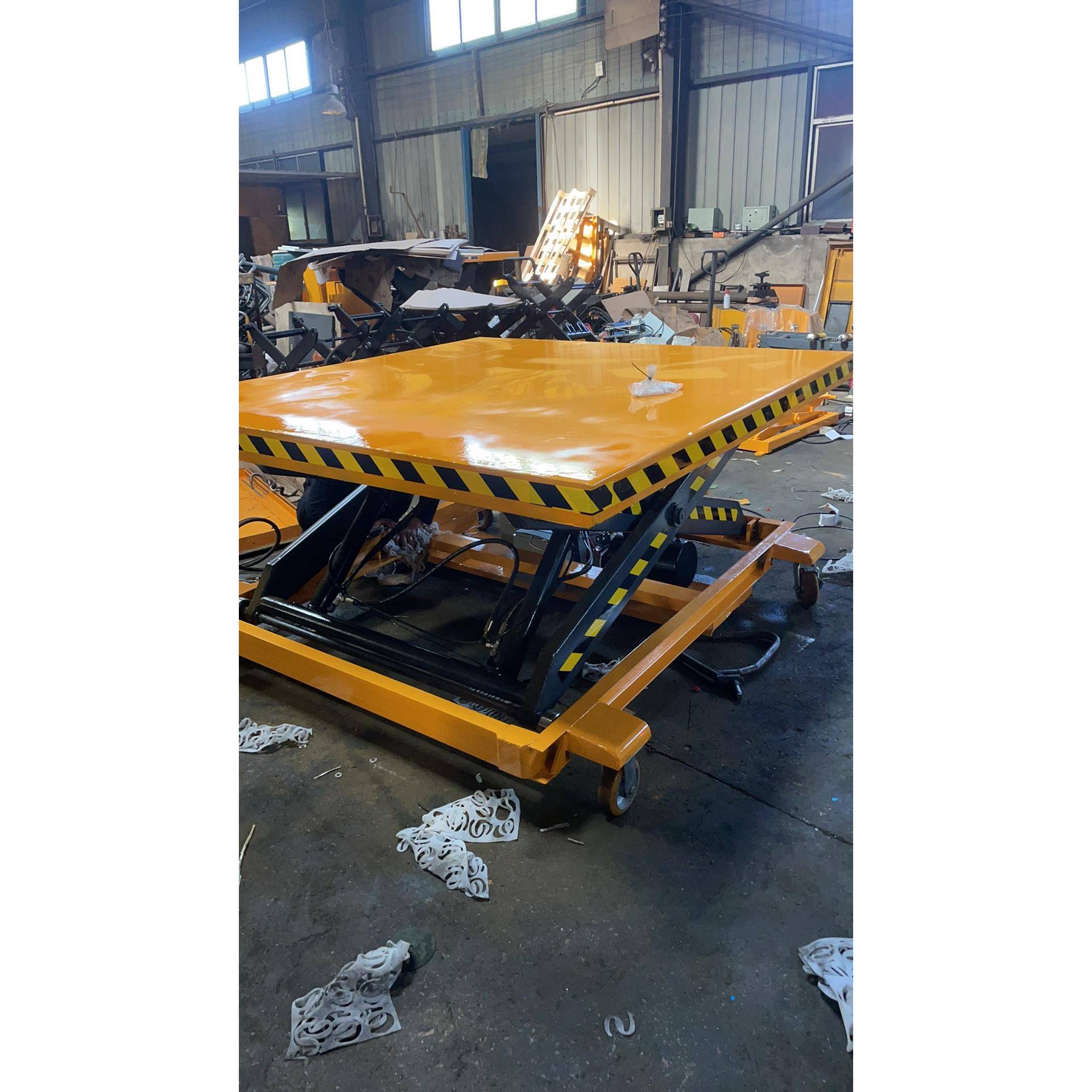 电动液压升降舞台固定式平台汽车展台旋转舞台T型音乐会升降台