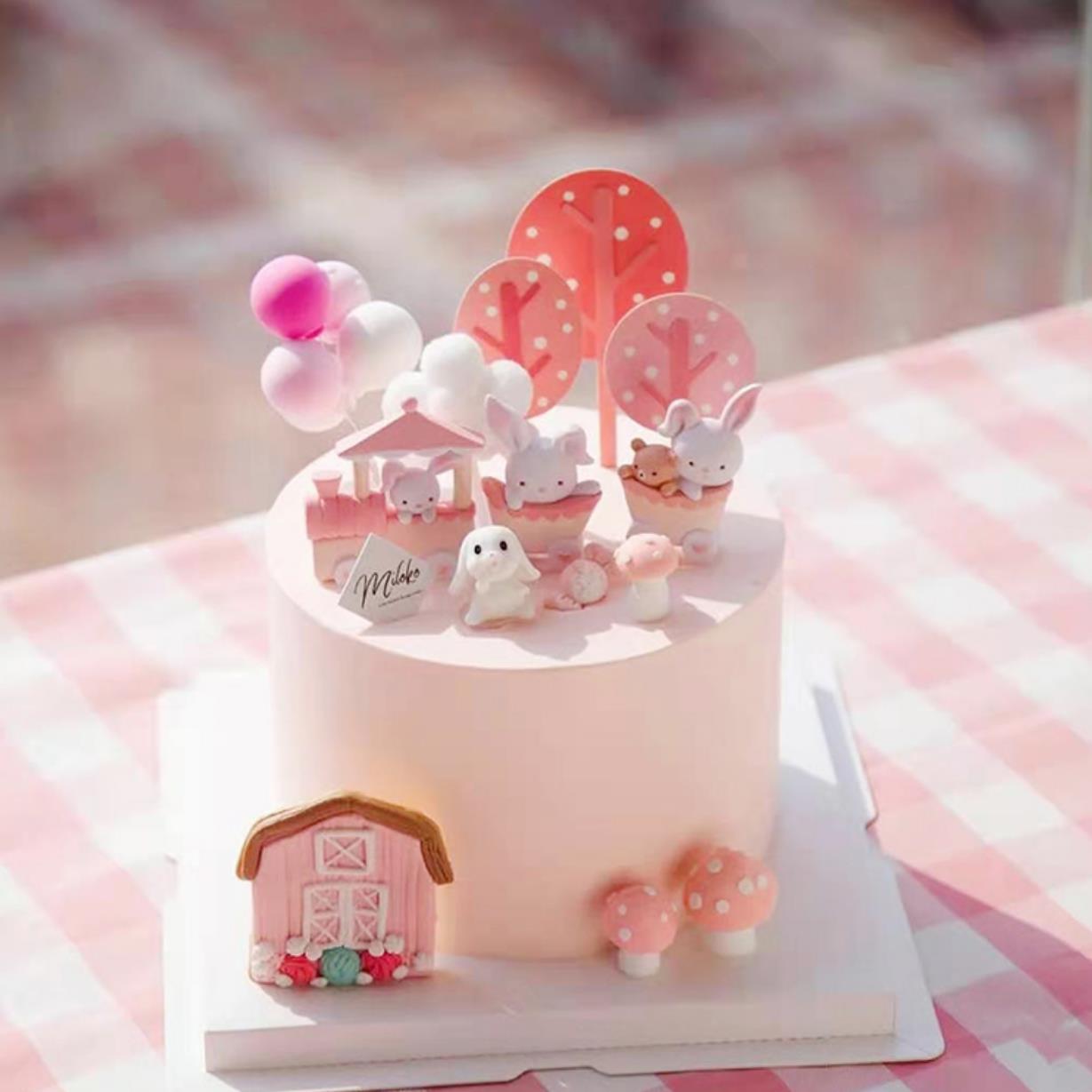 烘焙蛋糕装饰摆件网红粉色兔子小火车月亮插卡可爱生日装扮插件
