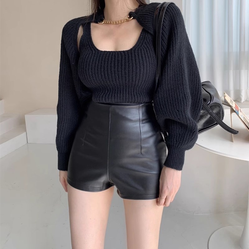秋冬pu皮短裤女2023新款紧身弹力包臀三分裤显瘦百搭黑色高腰靴裤
