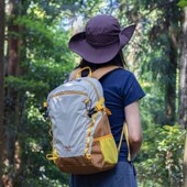 户外旅行背包轻便女士短途徒步旅游双肩包轻量化N25升登山2025新