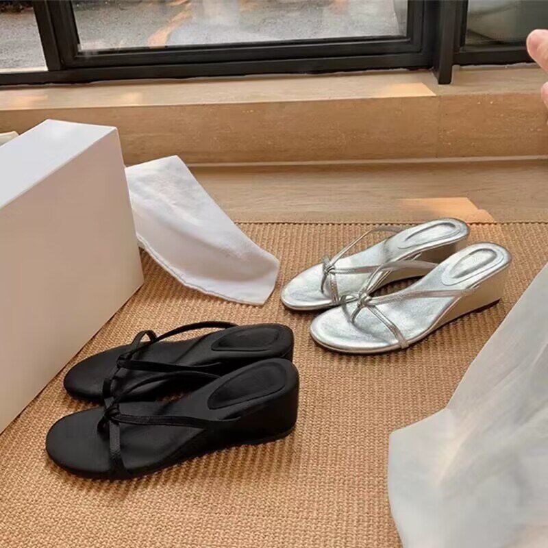 小码凉拖313233夏季34坡跟厚底小个子拖鞋女夏外穿增高Y夹趾人字