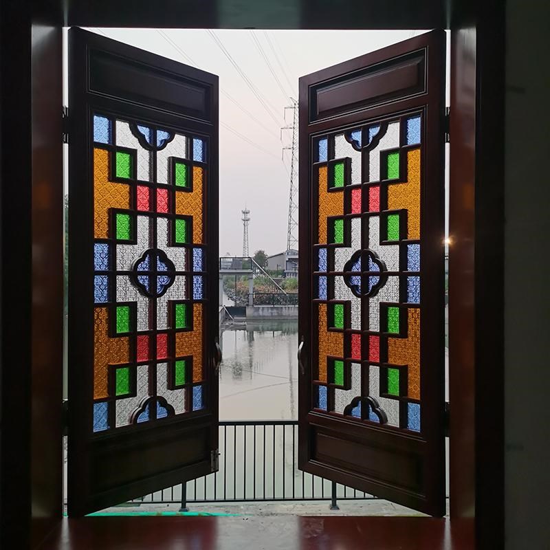 老式彩色玻璃窗西关满洲窗海棠花琉璃屏风隔断岭南仿古门窗古建窗