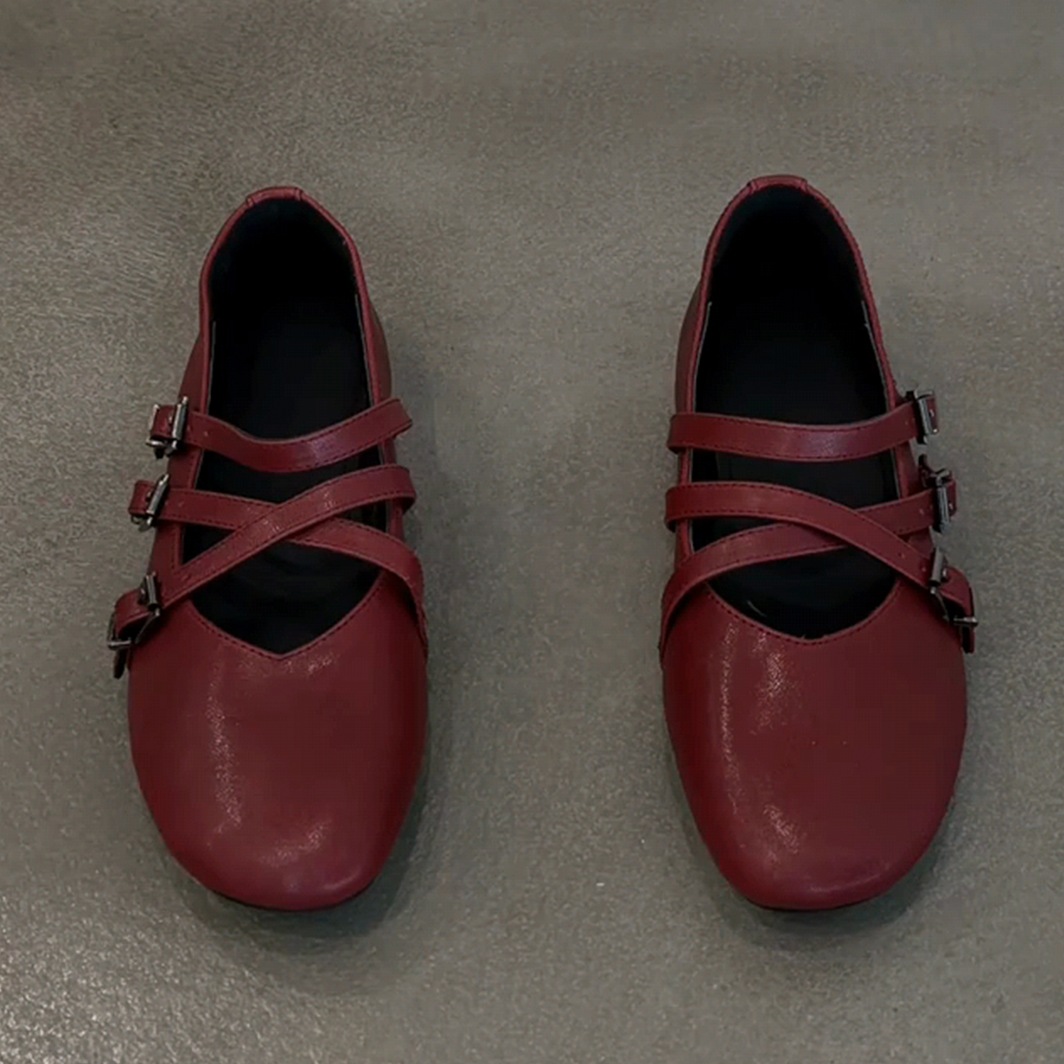 法式复古圆头交叉扣带玛丽珍鞋