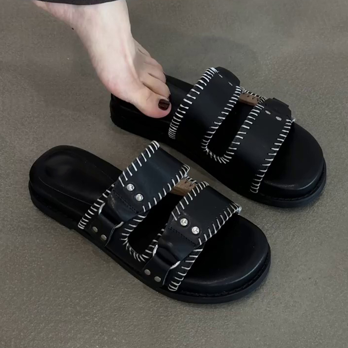 时尚厚底勃肯拖鞋百搭软底平底鞋