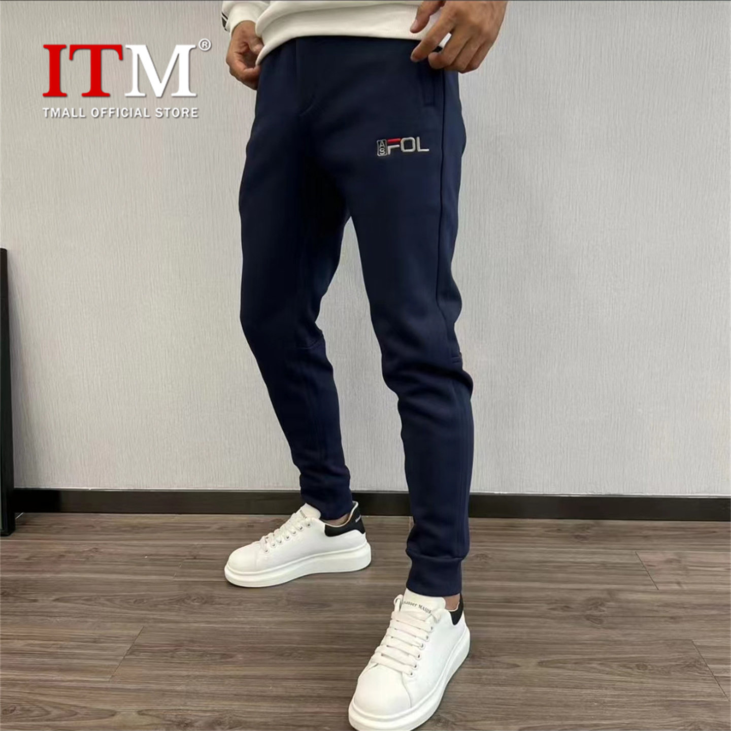 潮牌刺绣束脚卫裤男士2025新款冬季加绒加厚男裤运动休闲裤子男款,男装,休闲裤,淘宝优惠券,粉丝福利购,淘宝优惠卷