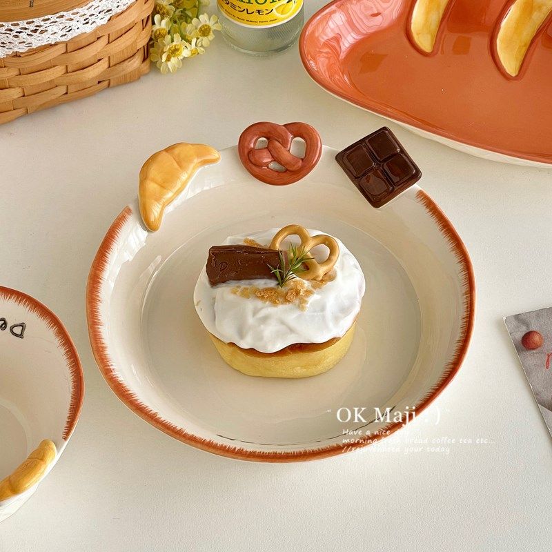 创意餐具爱盘子菜盘家用釉下彩餐盘陶瓷早餐盘水果沙拉盘甜品盘,餐饮具,盘,淘宝优惠券,粉丝福利购,淘宝优惠卷