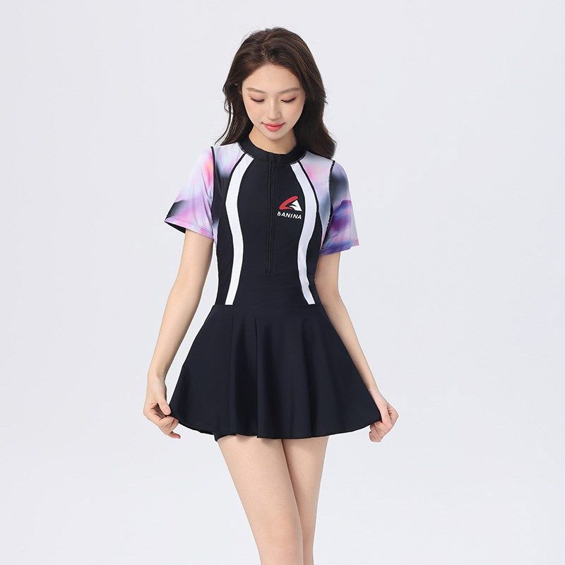 泳衣女2025新j款两件式裙式四角裤保守显瘦遮肚温泉度假游泳衣