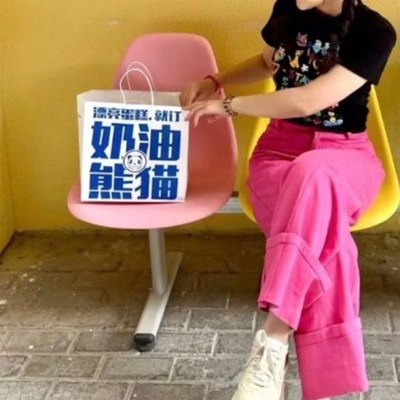 排椅塑胶连排椅2人位3人4医院候诊椅网红店摄影道具椅候车室椅子