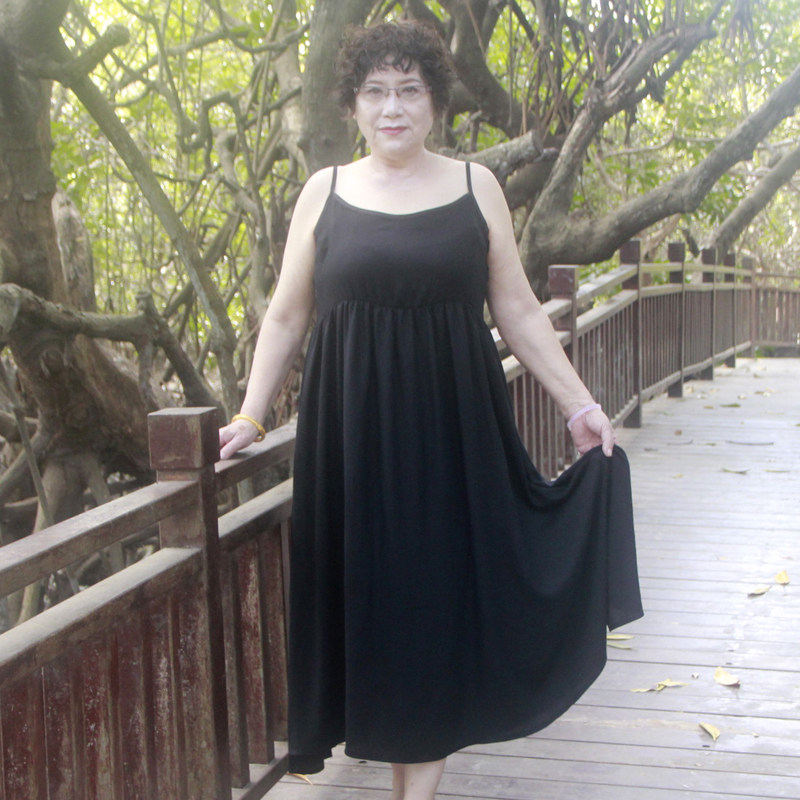 夏女士宽松吊带裙加肥大码胖妈妈款黑色显瘦连衣裙孕妇遮肚子长裙,女装/女士精品,连衣裙,淘宝优惠券,粉丝福利购,淘宝优惠卷