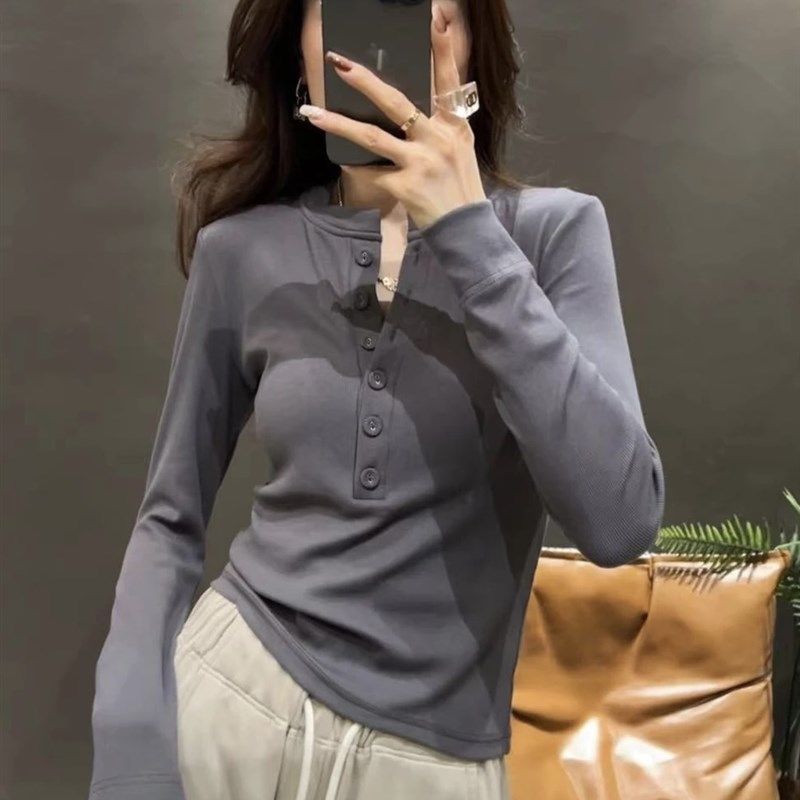 长袖T恤女2023秋季新款韩版时尚百搭小众L设计感纽扣大码打底衫潮