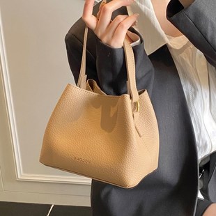 水桶包单肩斜挎女式 手提包小拎包202n5新款 外出休闲通勤小众迷你