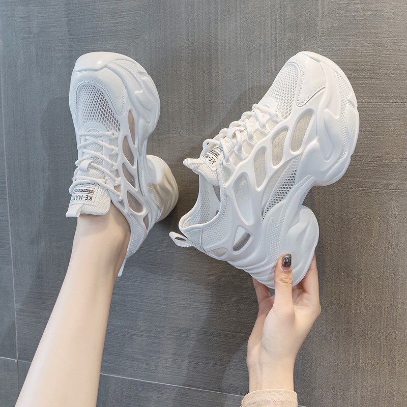 夏天小白鞋女透气网面内增高u女鞋10cm休闲运动鞋厚底老爹鞋网鞋