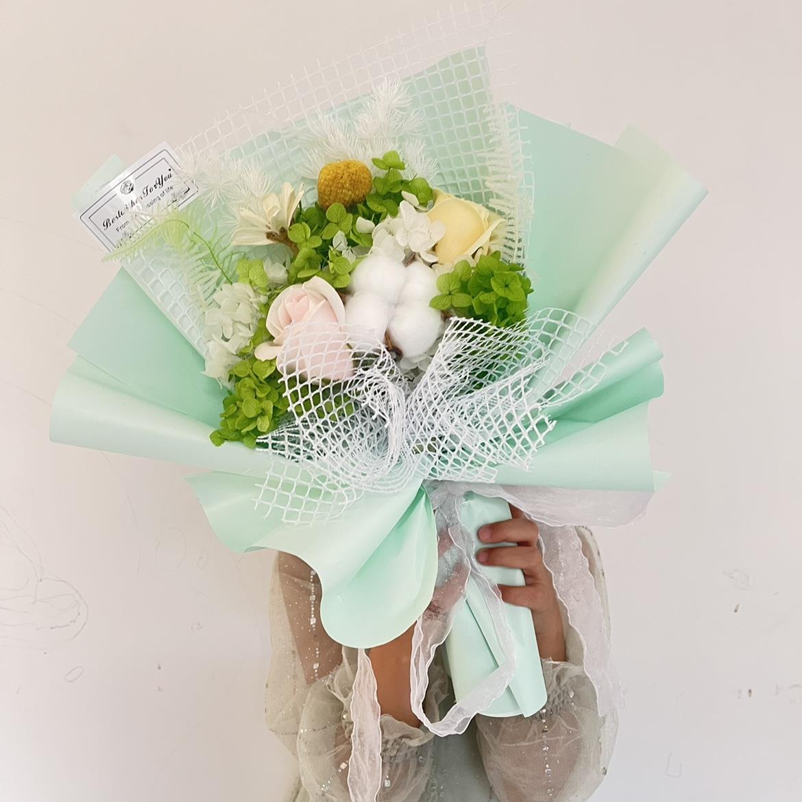 成品混搭永生玫瑰干花花束网红摆件真花满天星绣球家居装饰送人