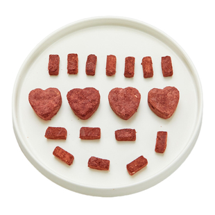 狗狗零食猫咪冻干兔血块狮头鹅血条宠物补血补铁赖氨酸营养食品桶