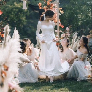 白小仙 简约长袖 法式 新款 缎面新娘结婚礼服 旅拍森系轻婚纱秋季