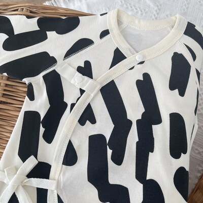 为了许多汉堡包初生婴儿男女宝宝长袖系带春秋纯棉爬服连体衣无骨