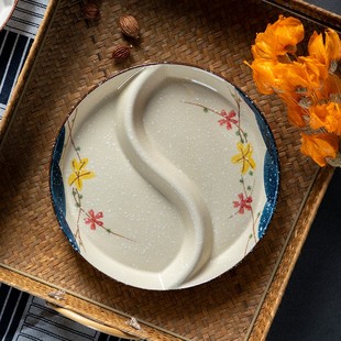 家用碟子两格格二分格菜盘陶瓷太极盘分格盘子餐盘鸳鸯盘碟分隔