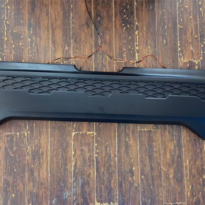 适用于纳瓦拉NP300 锐琪6皮卡越野改装尾门护板装饰板后门防刮板