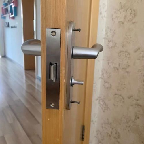 不锈钢大单舌浴室锁门老式重弹簧锁体铝合金5050门锁大斜舌卫生间