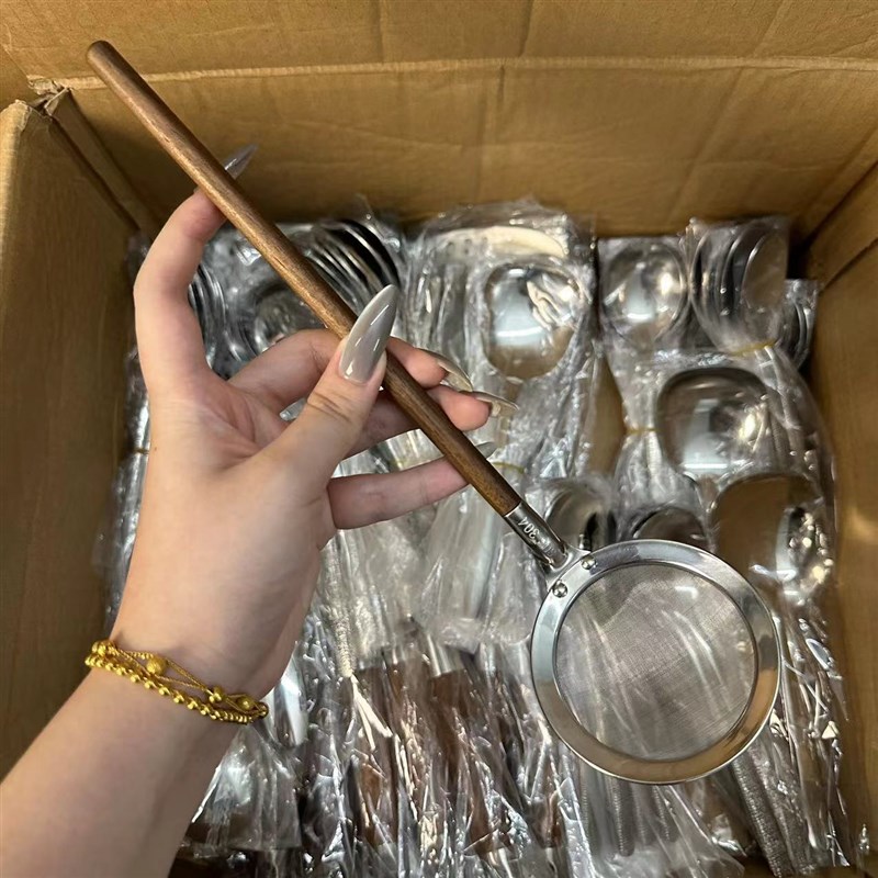 304不锈钢汤勺防烫手柄漏勺面汤勺创意日式迷你小汤壳公用勺