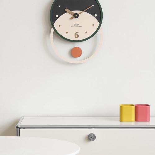 Mandelda免打孔现代简约钟表客厅时尚大气挂钟餐厅创意摇摆时钟