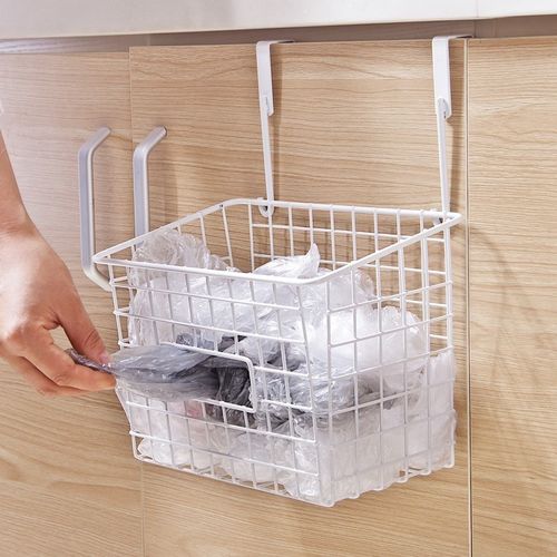 日式铁艺收纳篮厨房免打孔挂篮置物篮浴室卫生间挂式置物架储物。