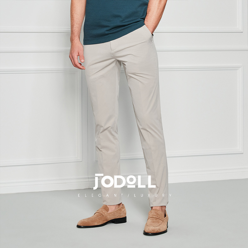 撞色刺绣，修身百搭