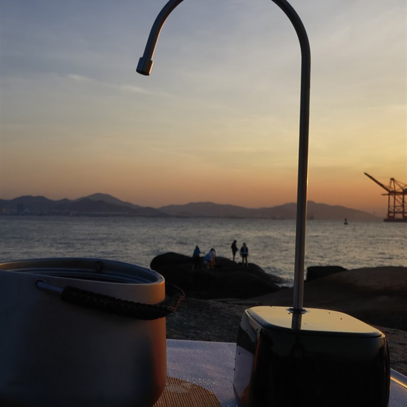 六菱抽水器充电式自动上水器家用桶装水电动吸水触控智能记忆秒数