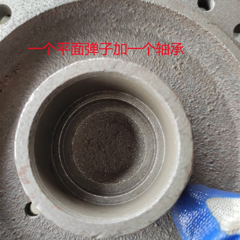 QY油浸潜水泵底板后门头底脚2.2-3-4千瓦146-170平面弹子两个轴承