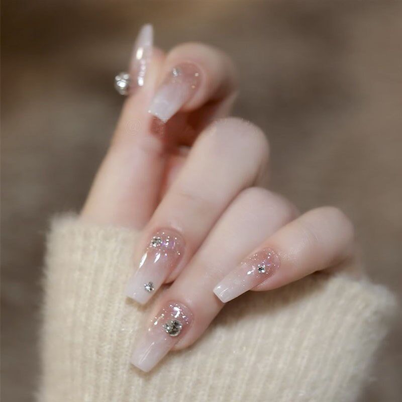 415手工光疗穿戴甲片琉璃双色无刷痕渐变钻球新娘美甲假指甲定制