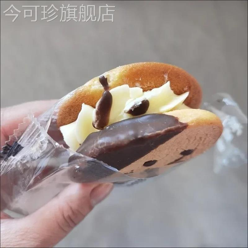 怀旧巧克力笑脸娃娃脸夹心蛋糕奶油传统老式糕点儿时面包