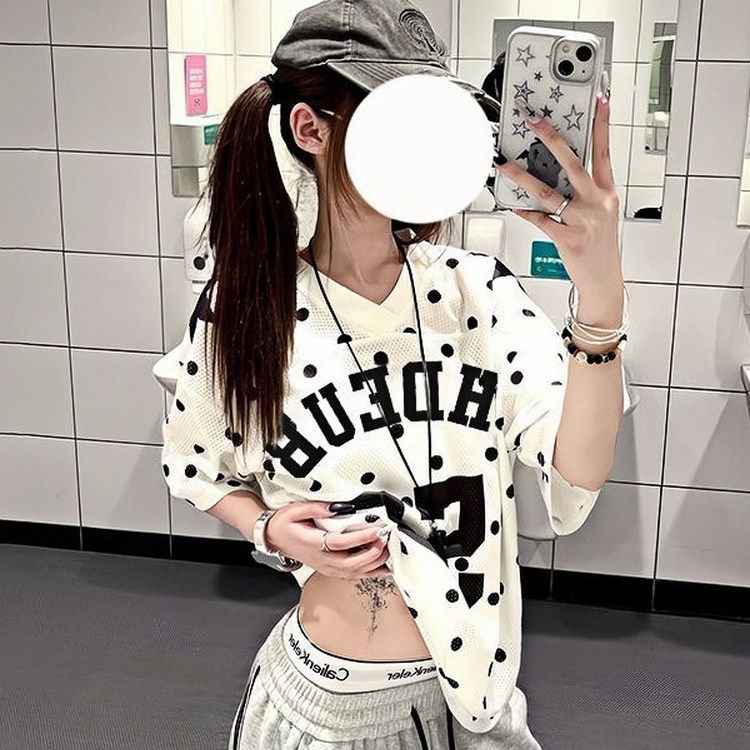 男女夏季印花运动风显瘦半袖上衣